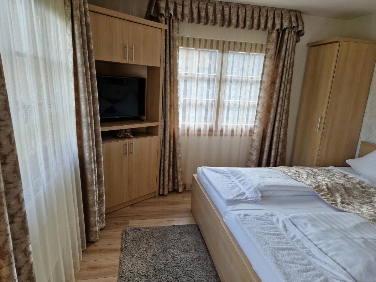 Hotel Csalanosi Vendeghaz Kecskemét Exterior foto