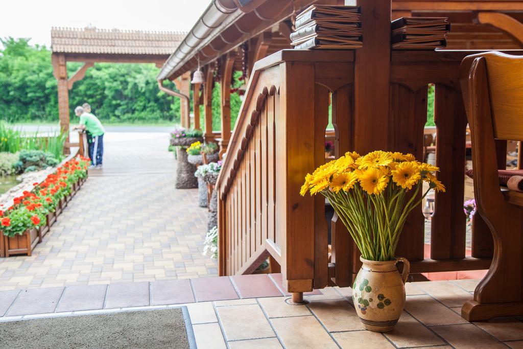 Hotel Csalanosi Vendeghaz Kecskemét Exterior foto